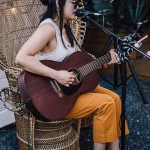 Meet your Posher, Joy